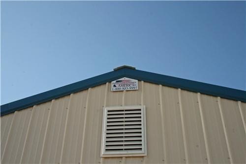 29 Gauge Rolled Rib Steel Roof and Wall Panel | Steel Structures America