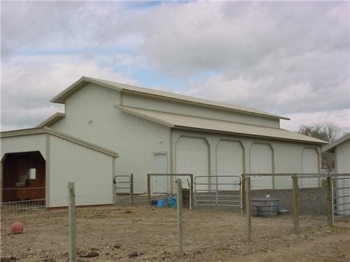 Monitor Buildings | Steel Structures America