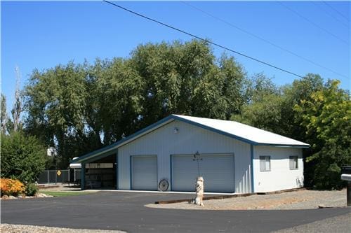 Lean-To | Steel Structures America