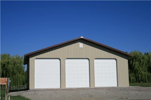 2' Roof Overhangs with Fascia and Soffits | Steel Structures America