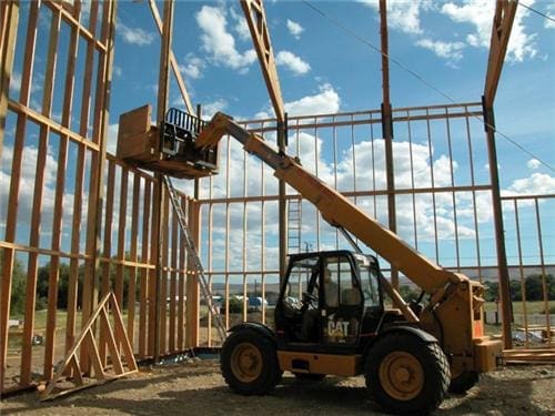 Vertical Studs | Steel Structures America