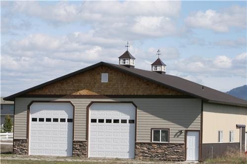 Traditional Residential Overhead Doors | Steel Structures America