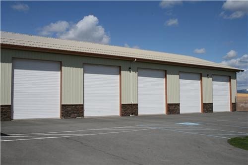 Commercial Rib Style Overhead Doors | Steel Structures America
