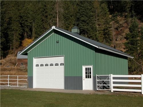 Mid Size Shop Building #1569 | Steel Structures America