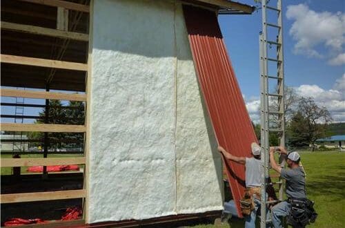 2.5" Vinyl Backed Fiberglass Roof and Wall Insulation | Steel Structures America
