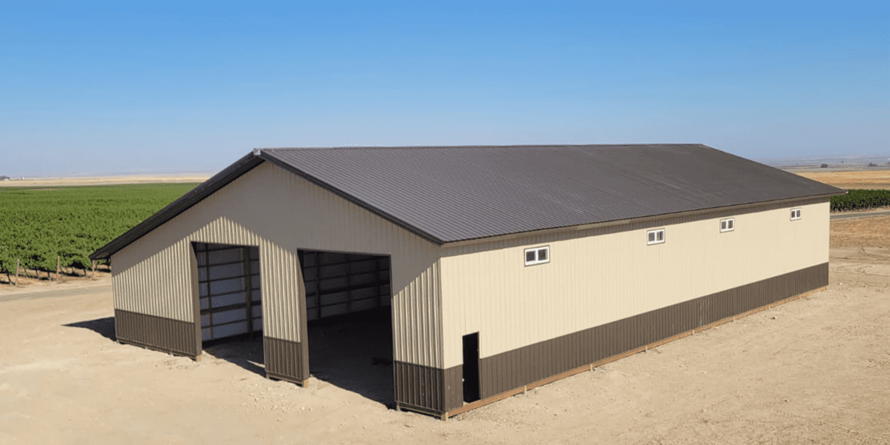 shop with enclosed lean-to