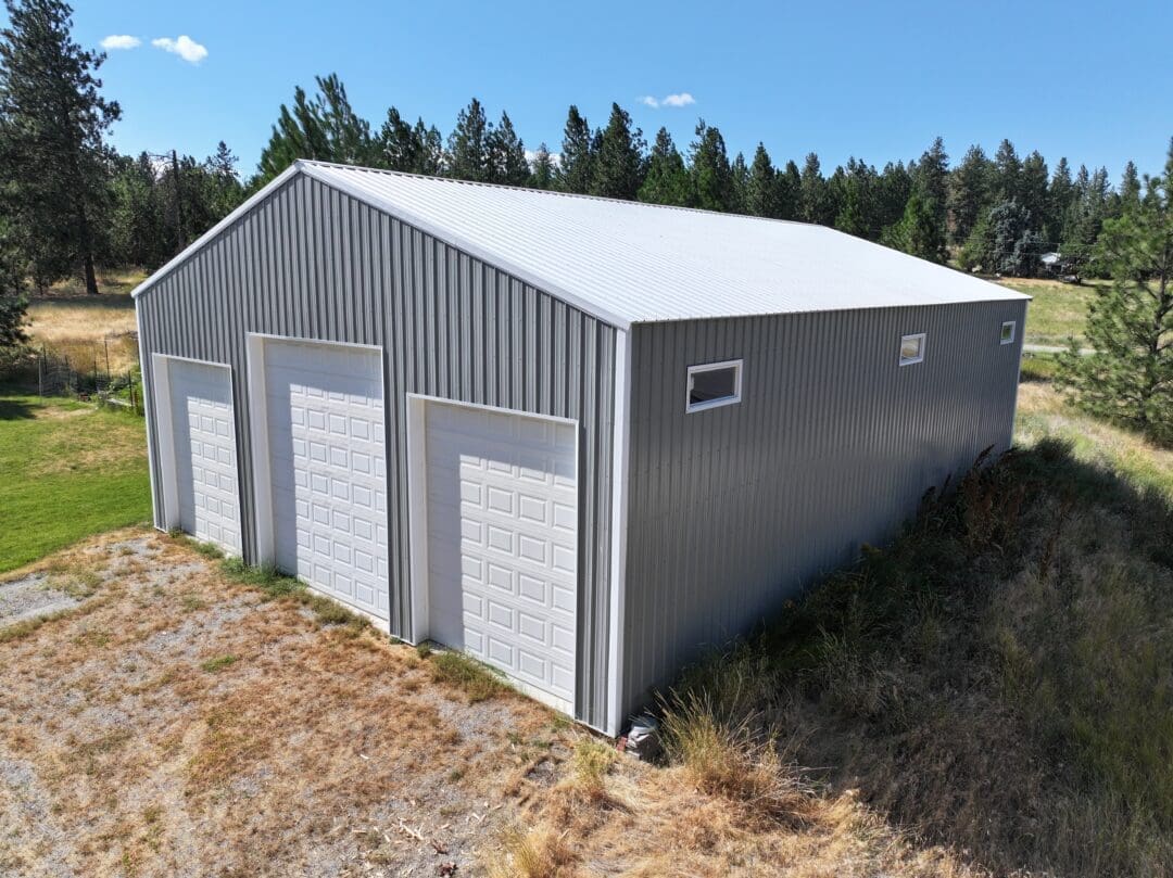 Insulated Overhead Garage Doors – 40×60 Pole Building Greenacres WA