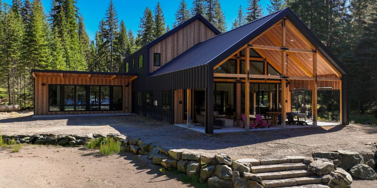 Custom Barndominiums | Shomes | Living Quarters | Shop with Loft