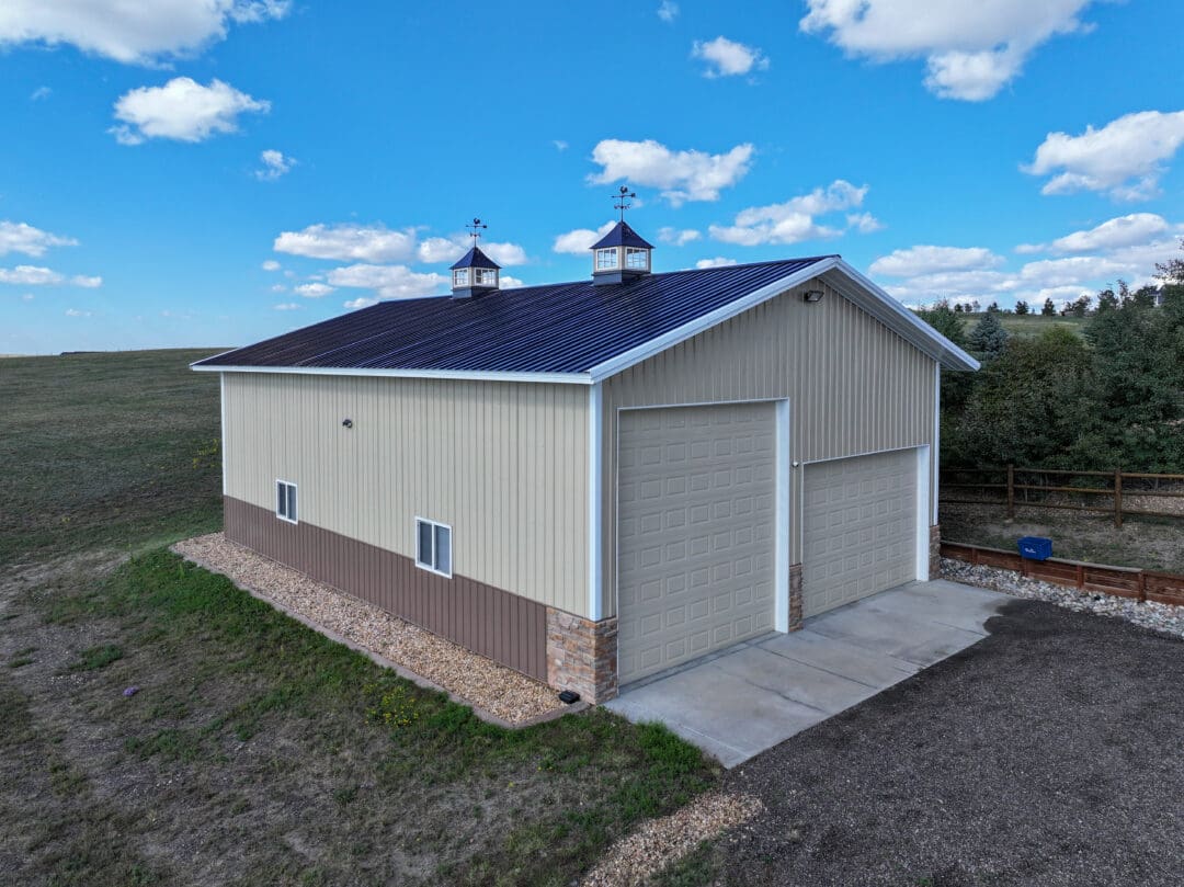 9233_Parker_CO_Shop_34x50x16