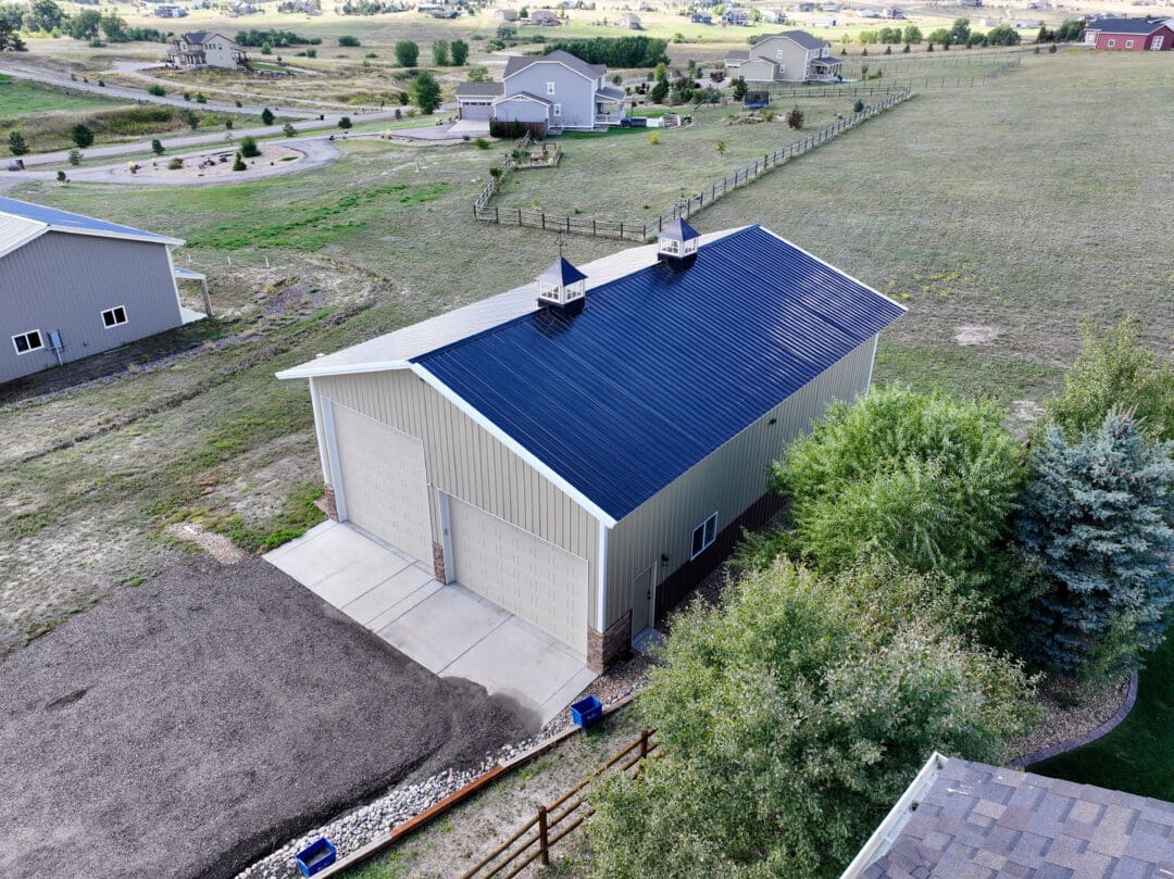 9233_Parker_CO_Shop_34x50x16