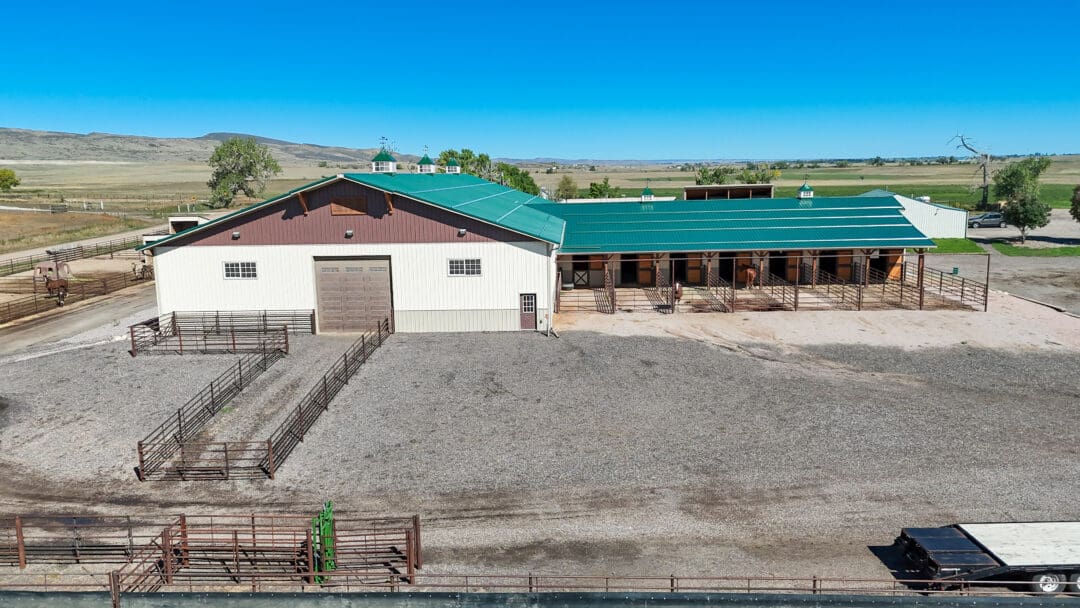 10517_FortCollins_CO_Barn_70x160x16