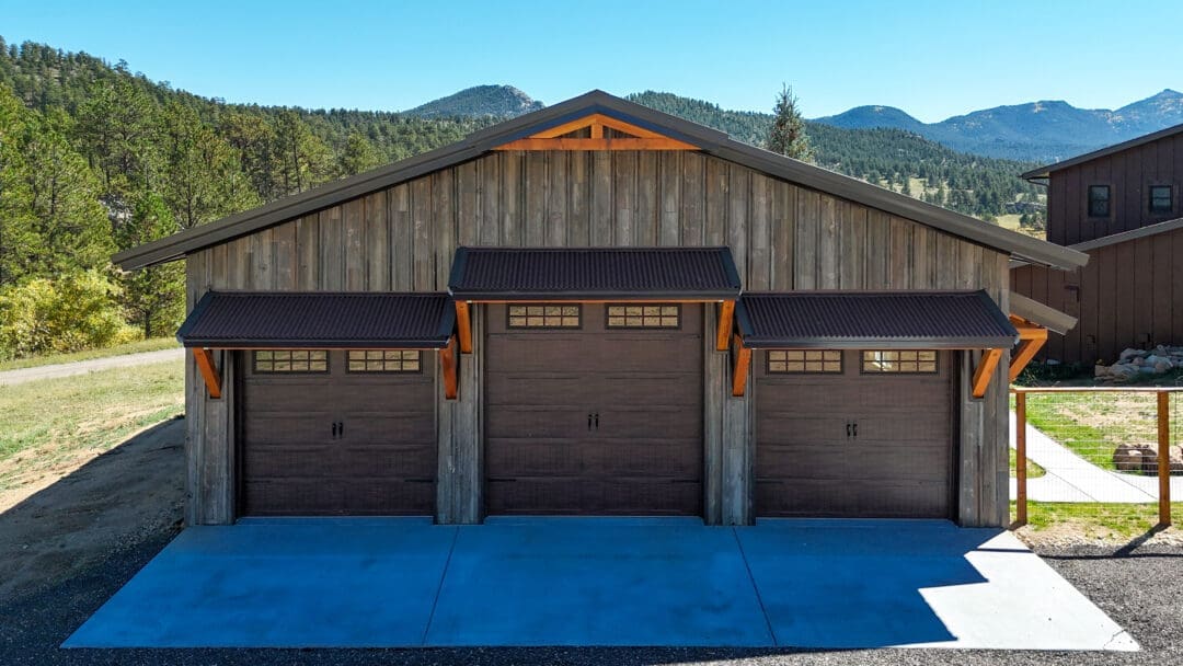 14216_EstesPark_CO_Shop_36x30x12