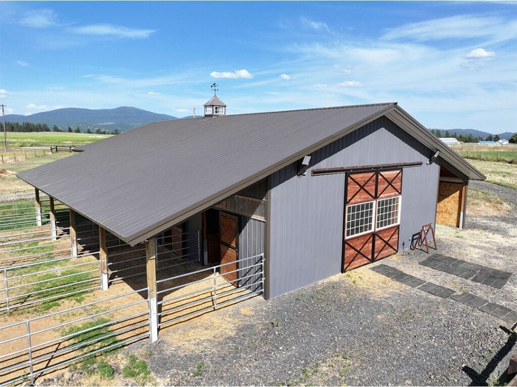 Horse Barn in Chattaroy