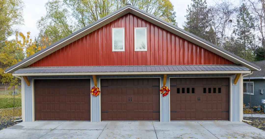 Post frame construction was used by Steel Structures America to build this garage and shop